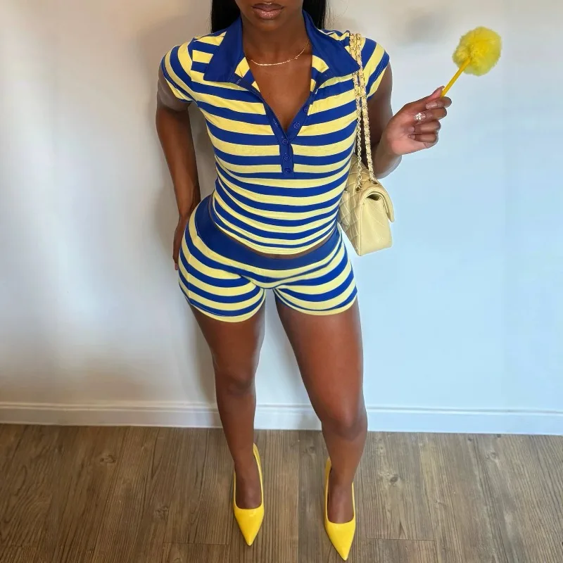

Women Striped Color Patchwork Casual 2 Piece Set Polo-neck Short Sleeve Buttons T-shirts Crop Tops + Shorts Streetwear Suits