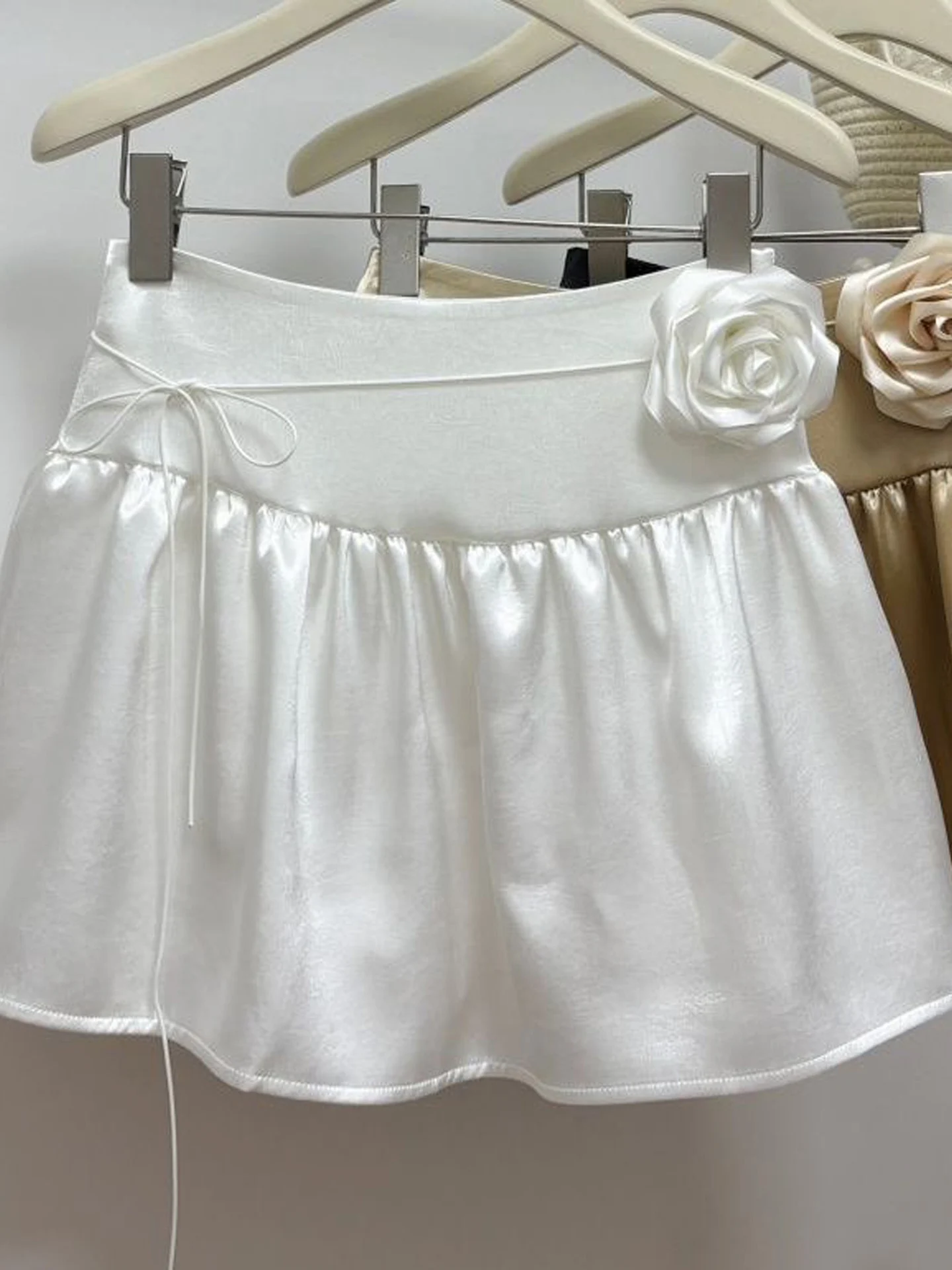 Korean Style Micro Pleat Glossy Texture Half Skirt Women's Autumn New Rose Waist Rope Slimming Short Skirt A-Line PU Leather