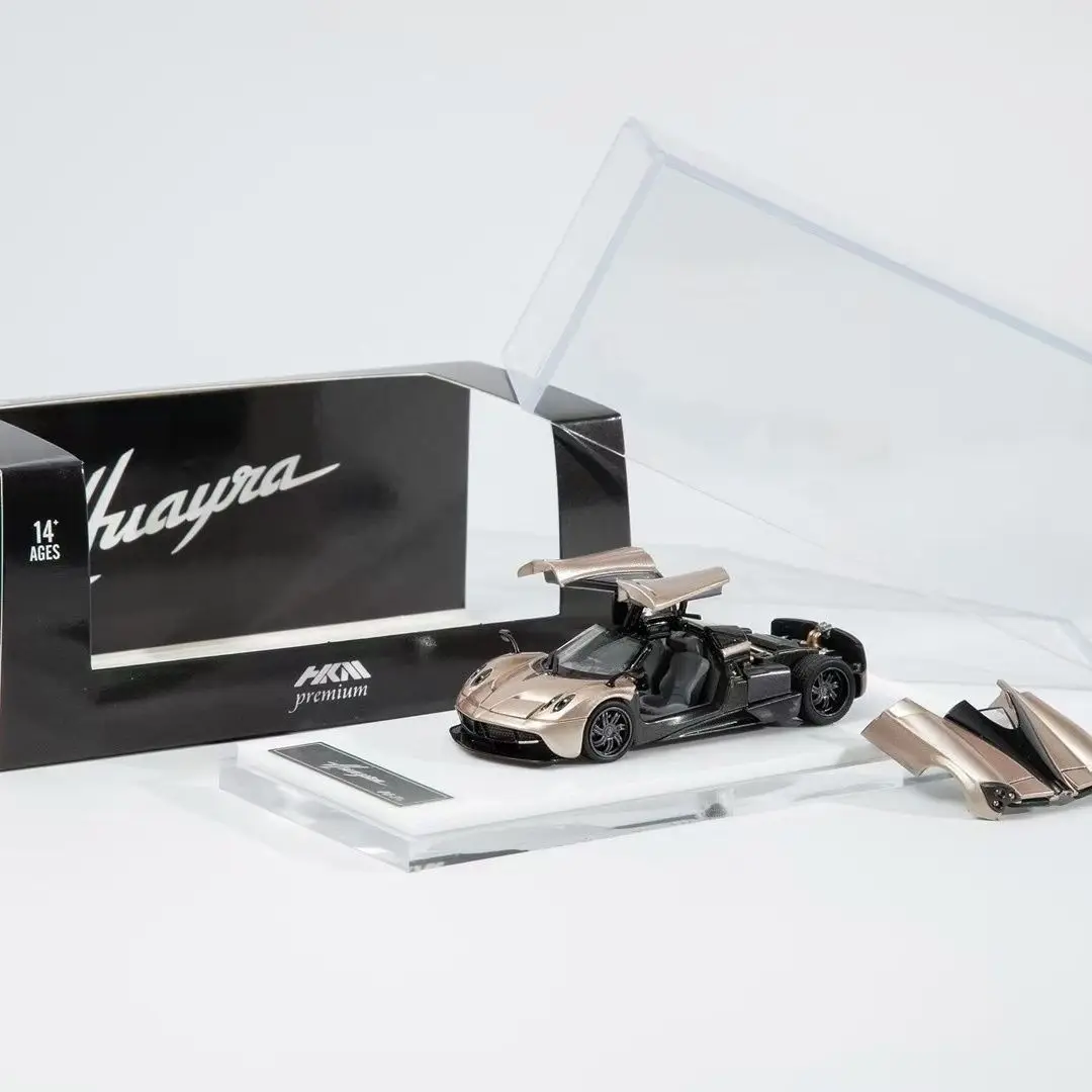 Spot HKM Premium 1:64 Pagani Huayra Modello di auto in lega con porta aperta