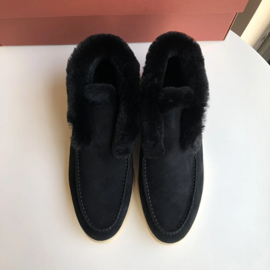 Winter high top luxury genuine leather with fur shoes, designer warm and comfortable