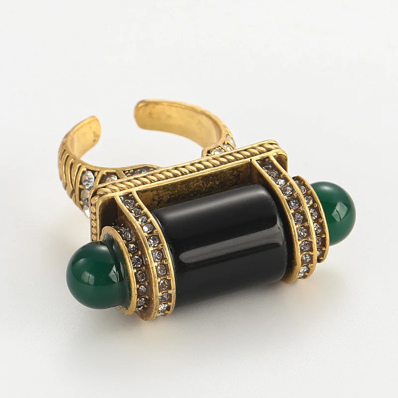 Vintage-Ringe aus schwarzem Achat mit grünem Naturstein, goldfarben, luxuriöser Schmuck für Damen, Retro-Gothic-Designermarke 2026
