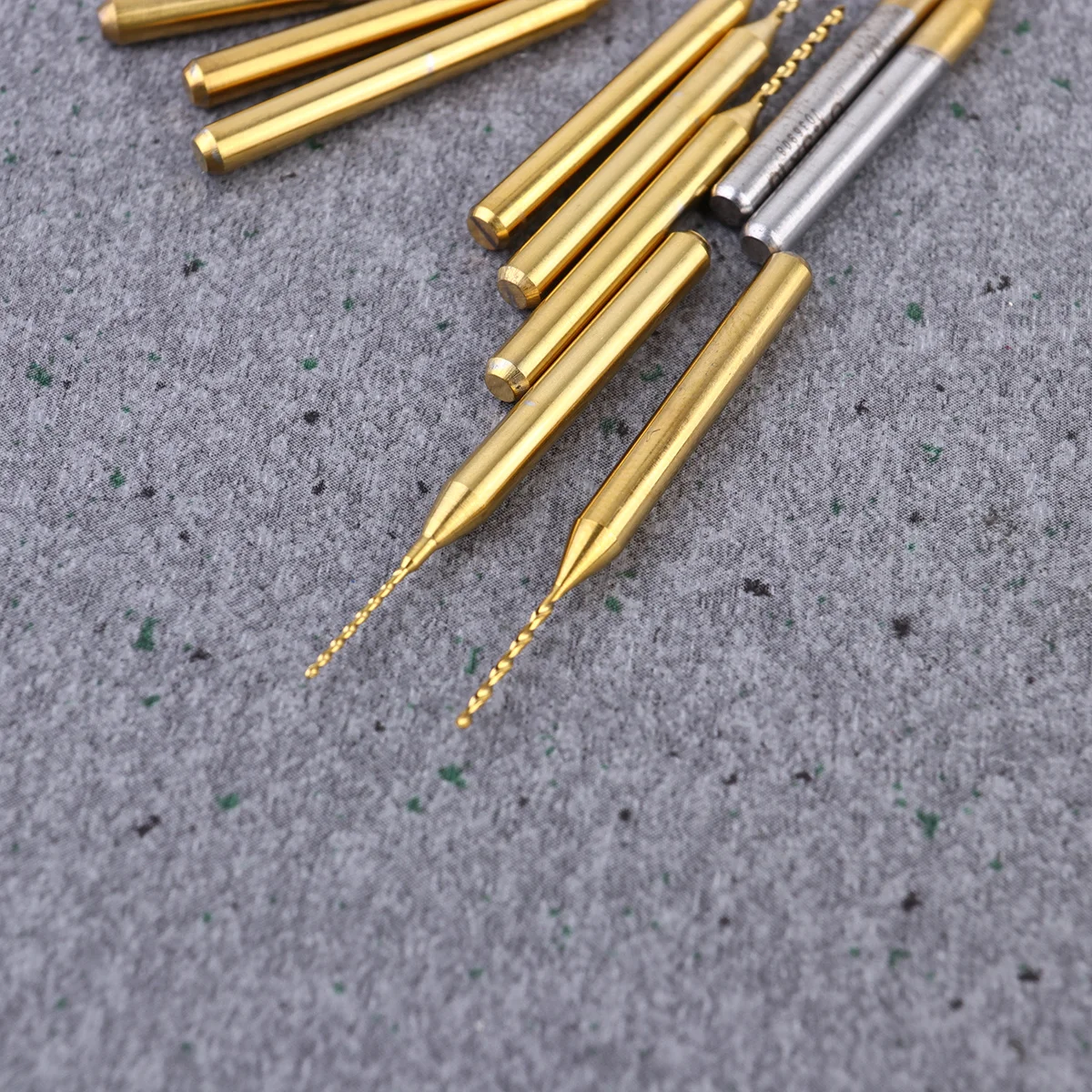 

10Pcs Titanium Coated Drill Bits 0.40-1.30mm Pcb Cnc End Mill Tool Precision Metal Cutting Nano Coating Pcb Drill Bit