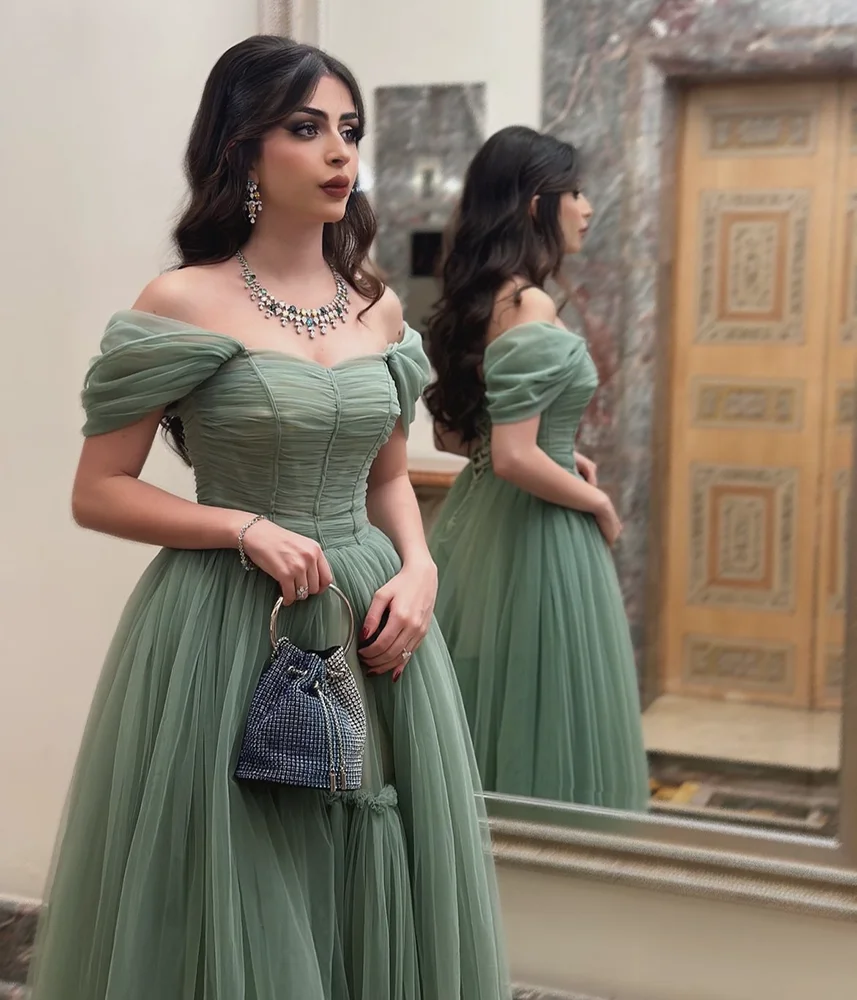 Saudi Arabia Evening Dress Long Prom Gowns Off the Shoulder Lace-up Back 2 Layers Pleats Tulle Party Gowns