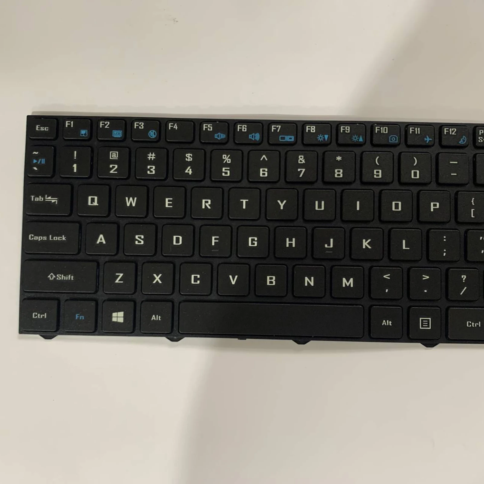 US RU  Laptop Keyboard for Haier S15-1S S15-15SH Blade T5 15165R5H CVM18H93US9430 P/N:6-80-N15Z0-01D-1 S/N:1924006769M