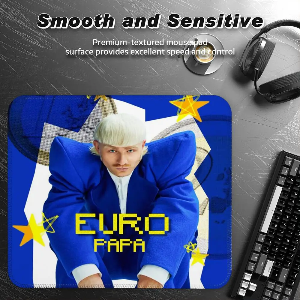 

Joost Klein Singer Mouse Pad Small Desk Pad Desktop Computer Keyboard Wireless Mouse Boy Gift For Play Games Coasters