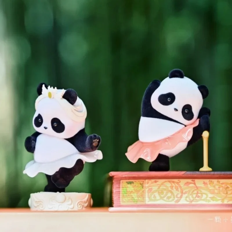 Panda Roll Ballet Stage Series Anime Figurka Blind Box Zabawka Ozdoby Model Lalki Figurki Kolekcjonerskie Prezenty Urodzinowe Dla Dzieci