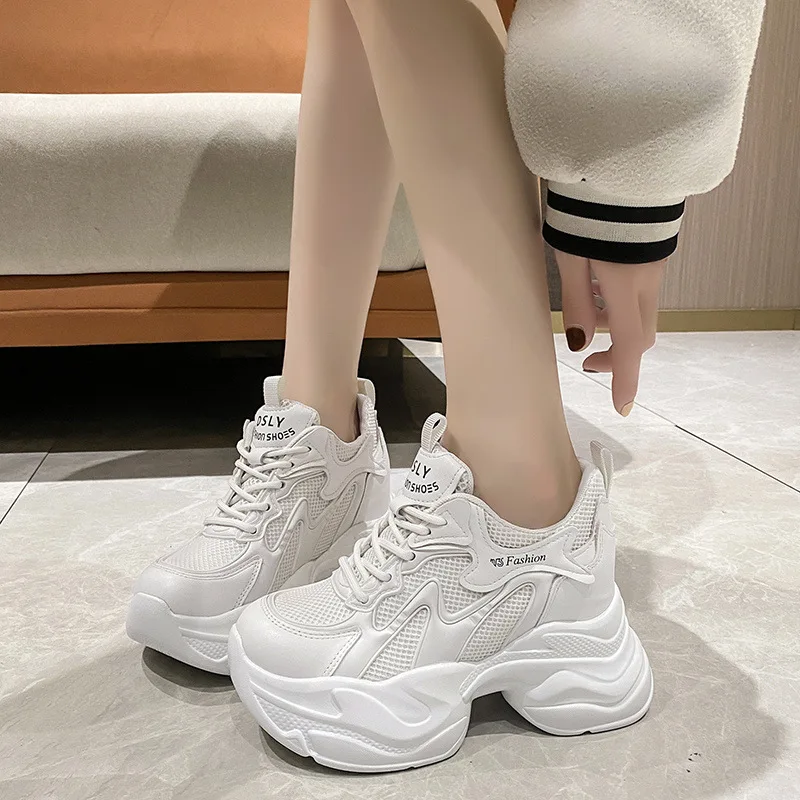 Bild 6: Erhöhte Sneaker für Damen Frühling und Sommer Neue Schuhe mit dicker Sohle Modische und vielseitige atmungsaktive Freizeitschuhe für Damen