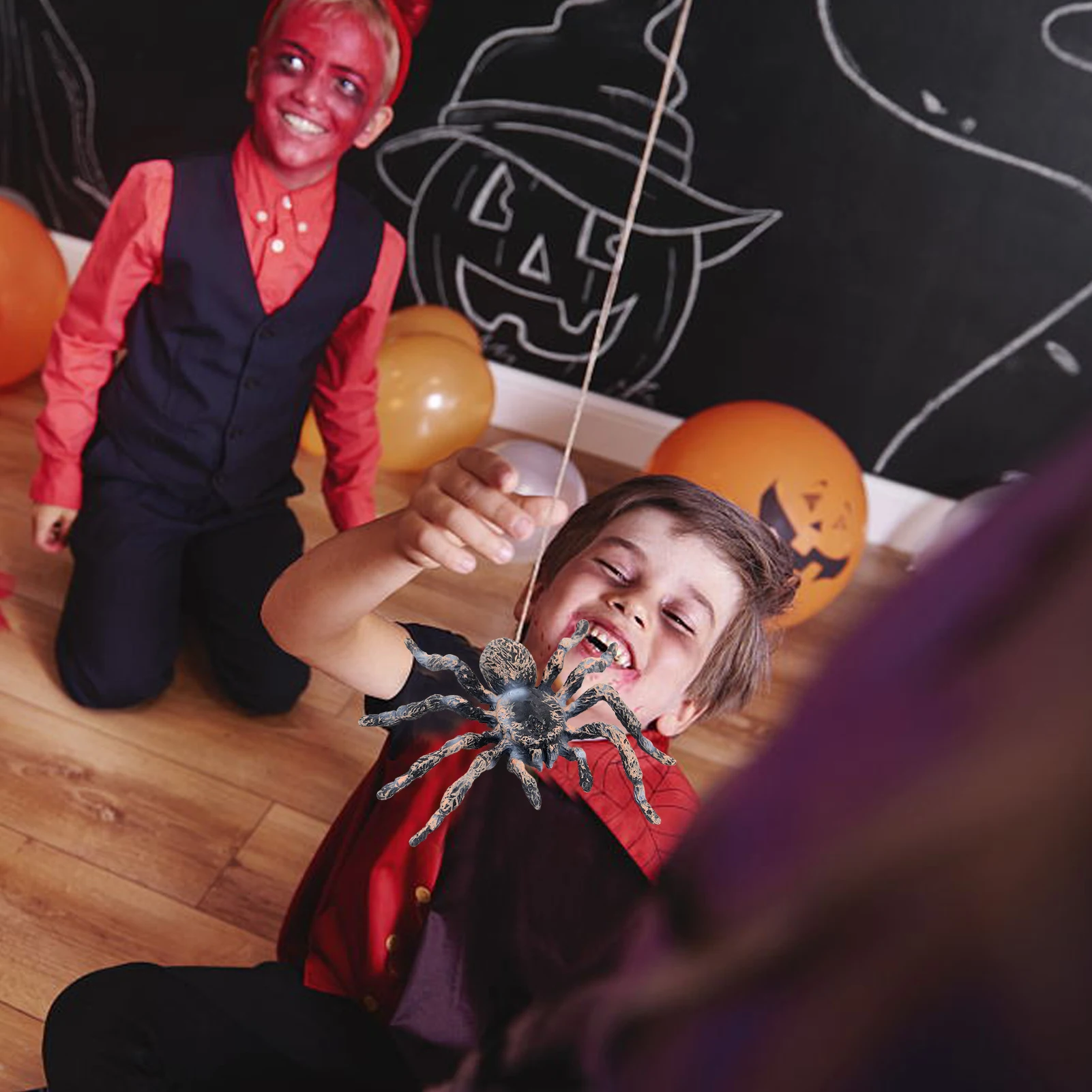 Arañas gigantes realistas para niños, juguetes de arañas artificiales, decoraciones de Halloween, accesorios de broma divertidos, colección de
