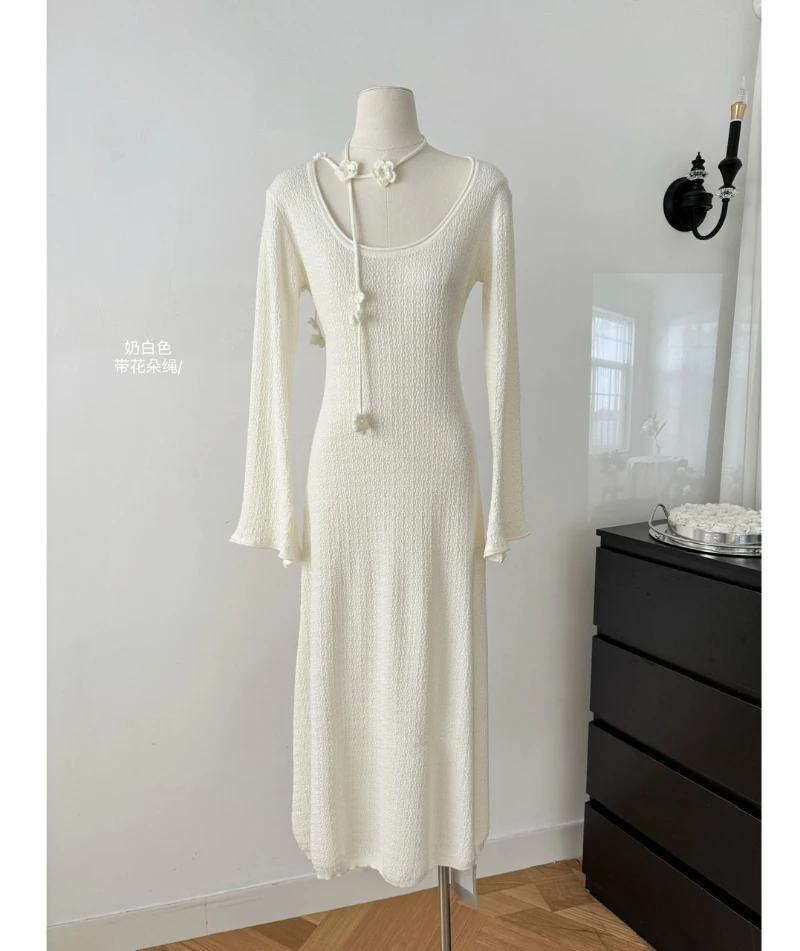 Bomon Y2K Fashion Korean Advanced Autumn/Winter Pure Color Knit Dress With Flared Sleeves Long Slim Round Neck Fishtail Dress