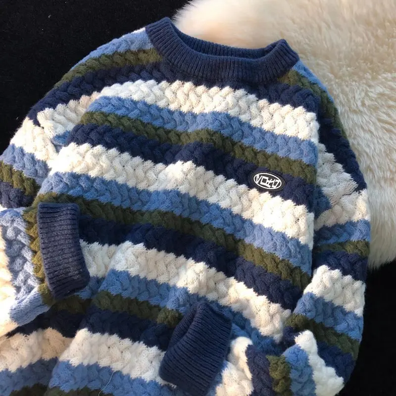 Loose Men's Knitted Sweater Autumn New Sle American Retro round Ne Long Sve Twisted Stripe Pattern Casual Faion
