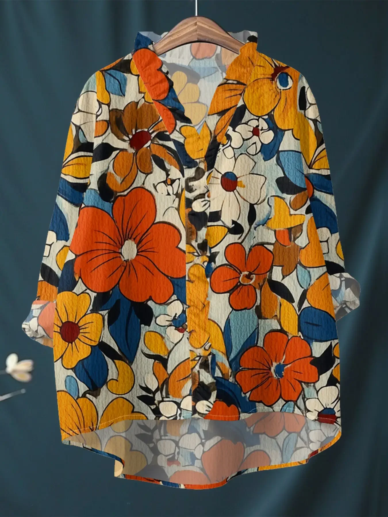 Spring, summer, and autumn outerwear 2026 autumn new V-neck casual top, women's long sleeved lace shirt, 