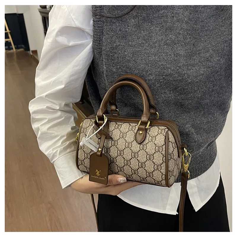 

High end handbag for women 2026 new light luxury retro handbag Boston bag fashionable versatile single shoulder crossbody bag