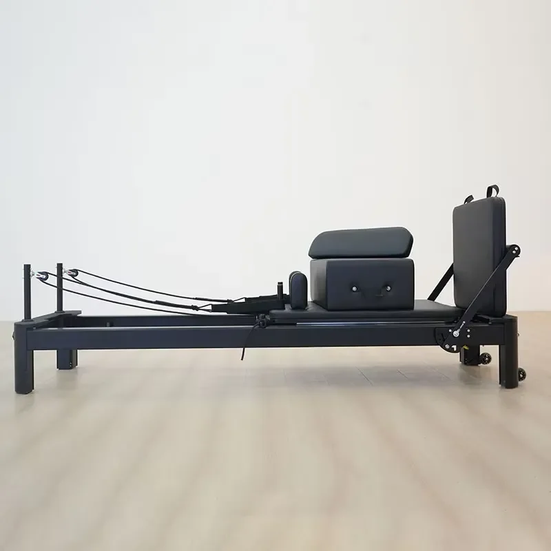 for Durable Microfiber Leather All Black Aluminum Alloy Pilates Reformer for Group Training Class