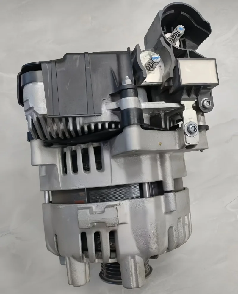 Applicable to Range Rover Evoque Discovery XF Alternator Oil-electric Hybrid Generator Assembly LR190224 J9C34726 LR139978
