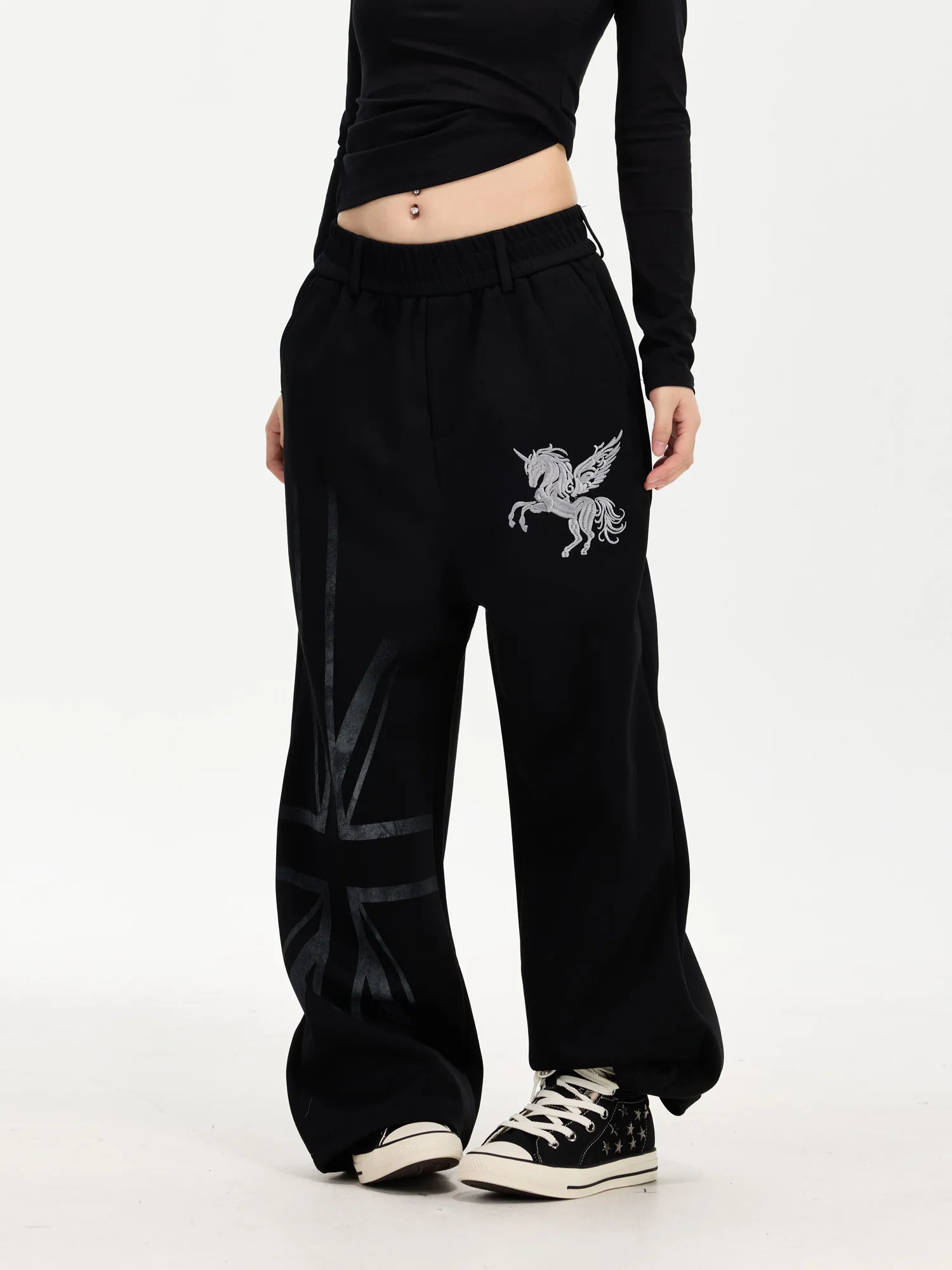 Unisex Casual Straight Leg Pants Gothic Style Unicorn Print Loose Fit Black Leisure Trousers for Men And Women
