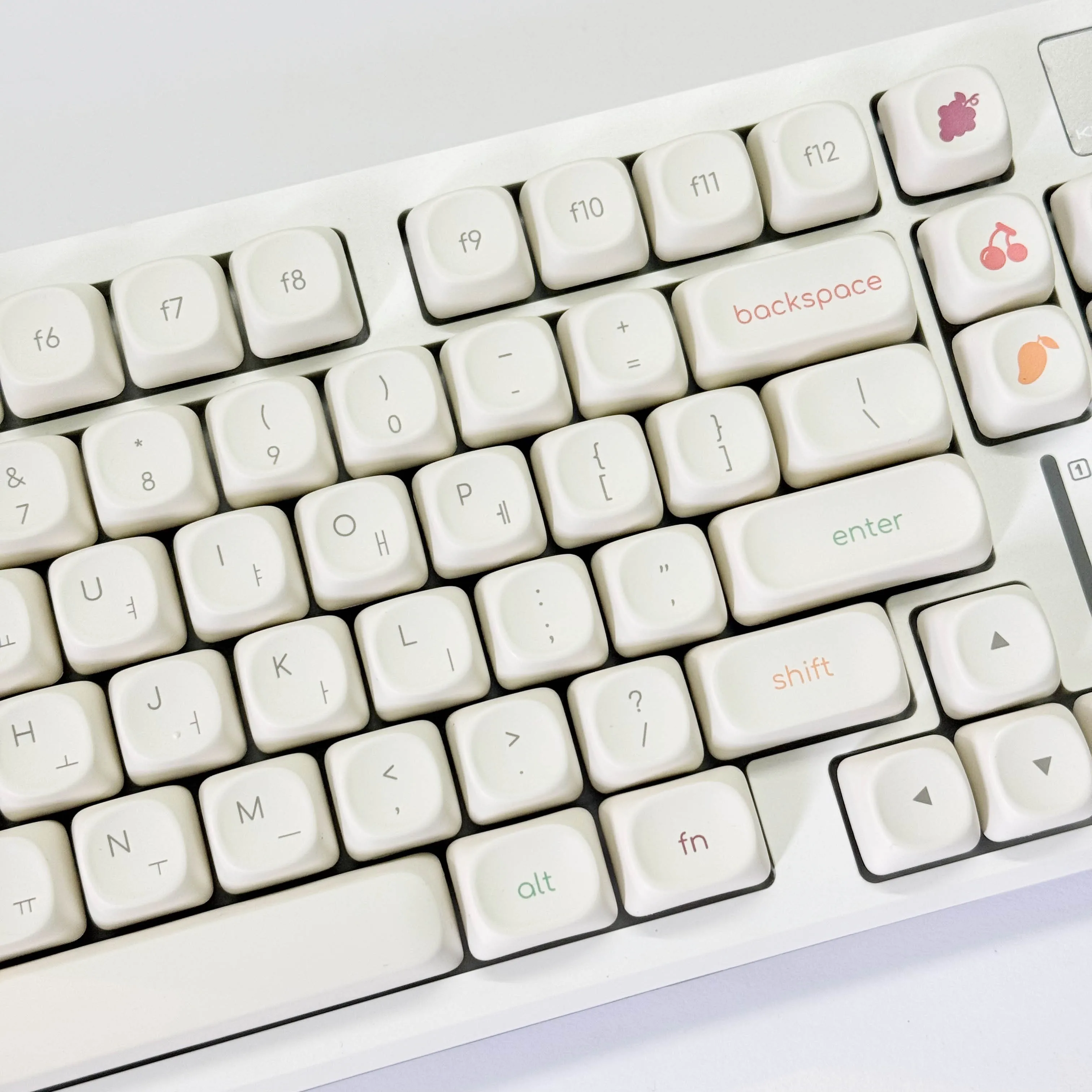 Cute Fruit Yogurt Hangul Keycaps Milky Korean Key Cap MOA Profile for 60% 65% 75% TKL 96% 100% MX Switch Mechanical Keyboard