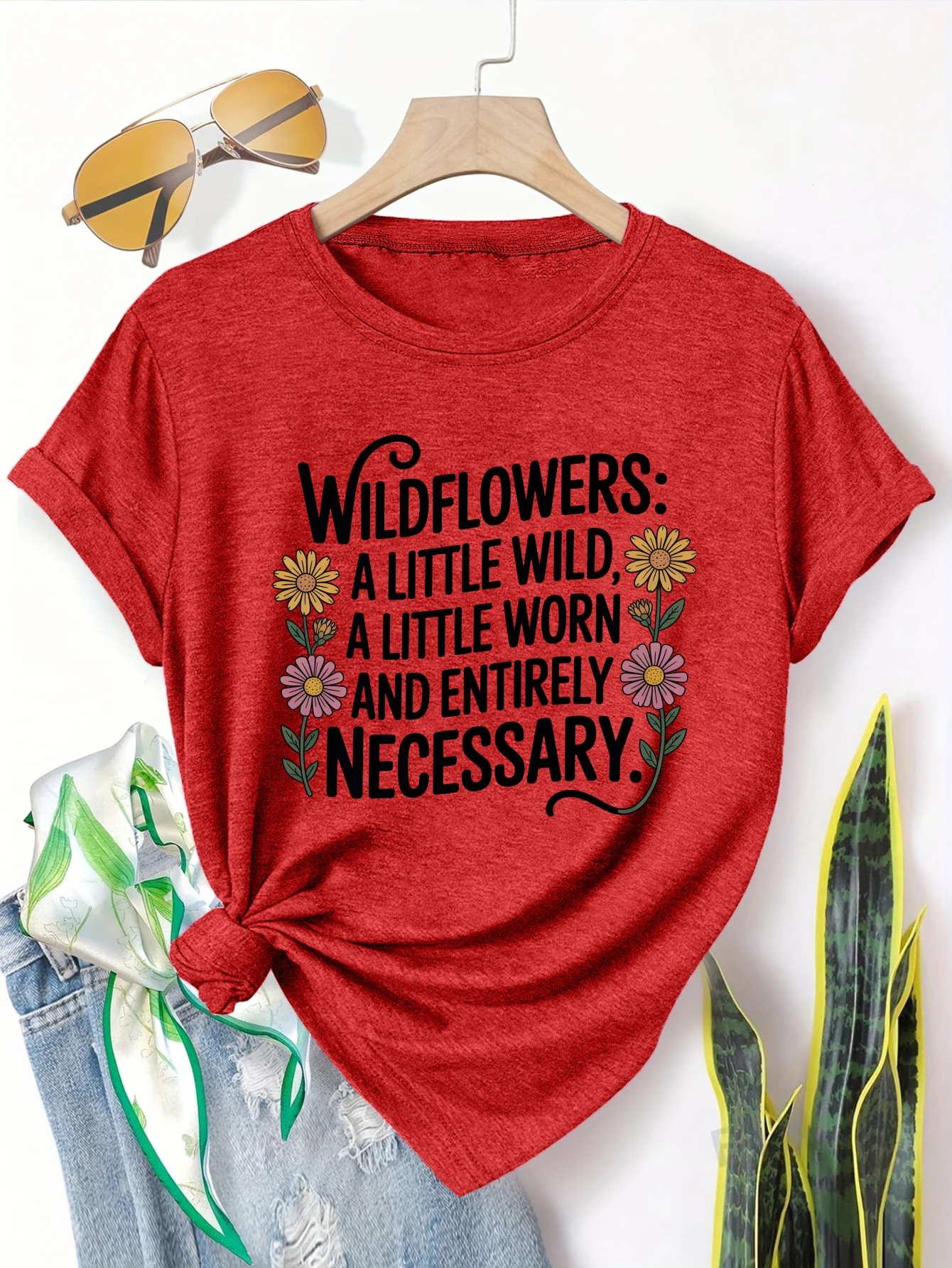 

Женская футболка больших размеров с коротким рукавом Wildflowers A Little Wild A Little Worn And Entirely Necessary для весны и лета