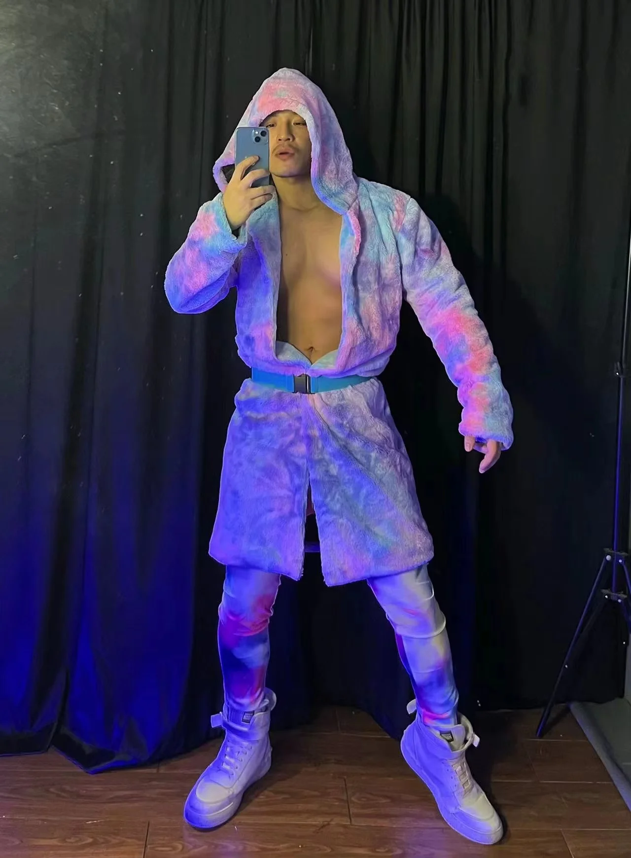 New Men's Sexy Long Tie-dye Blue Fur Coat Outfit Nightclub Party DJ Gogo Costume Sexy Muscle Stage Dance Wear