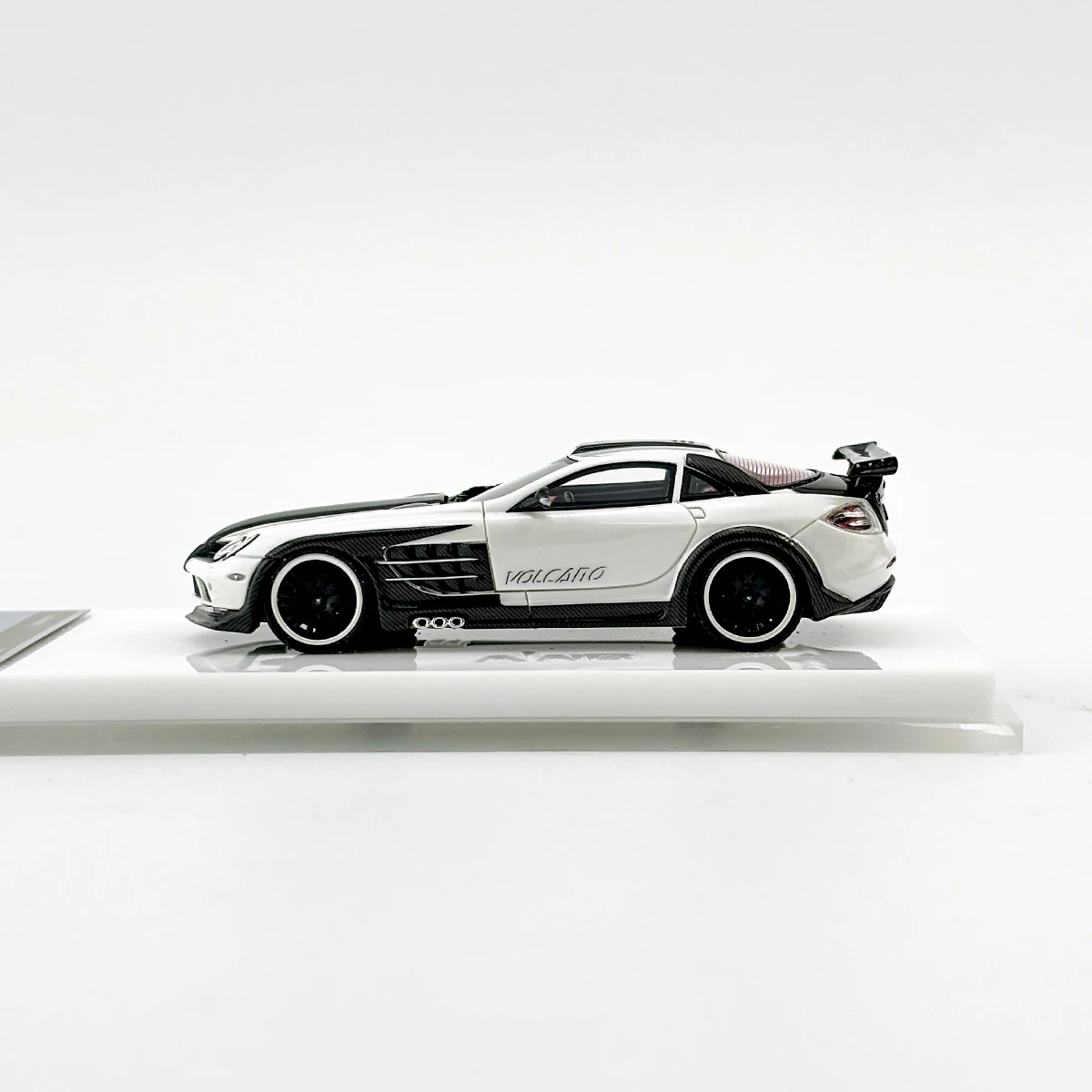 VMB 1:64, Mercedes-Benz SLR hamann modified version, high-end resin static miniature car fashion play model, adult collection.
