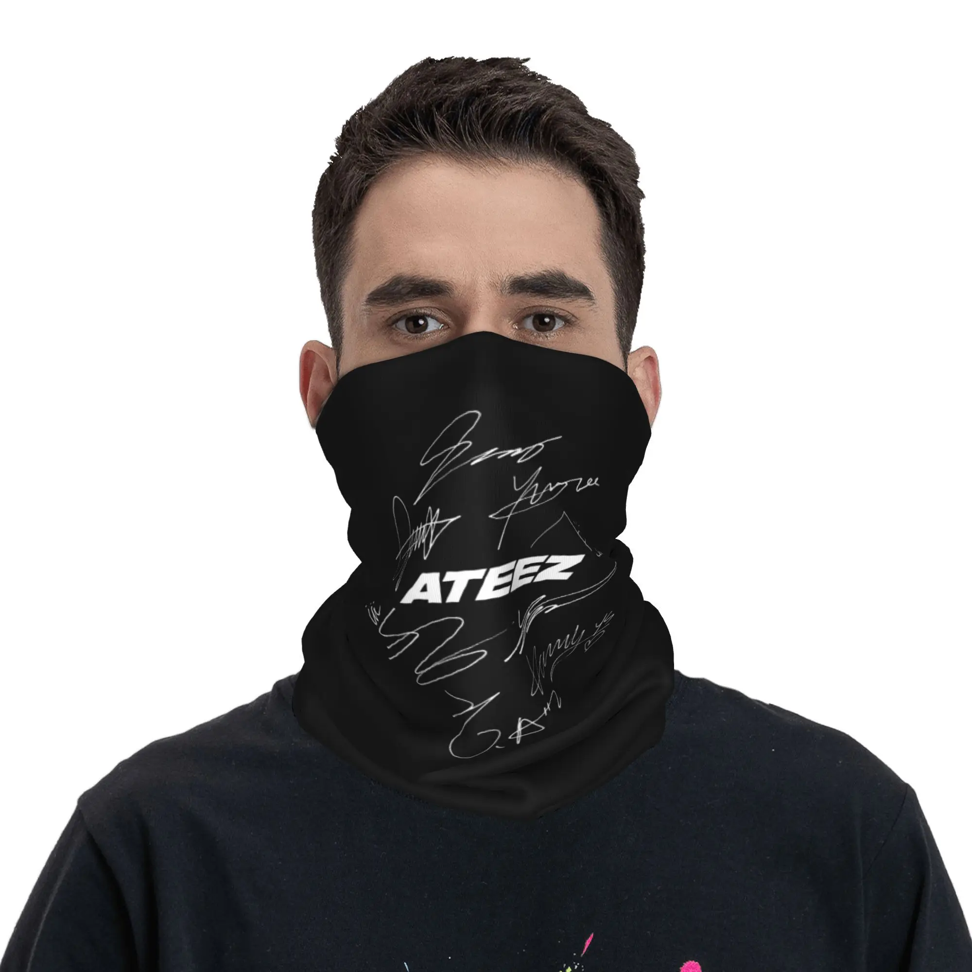 

ATEEZ - Логотип + автографии (черный) Бандана на шею с принтом Маска Шарф Теплая повязка на голову Пеший туризм Рыбалка Унисекс Взрослый Зима