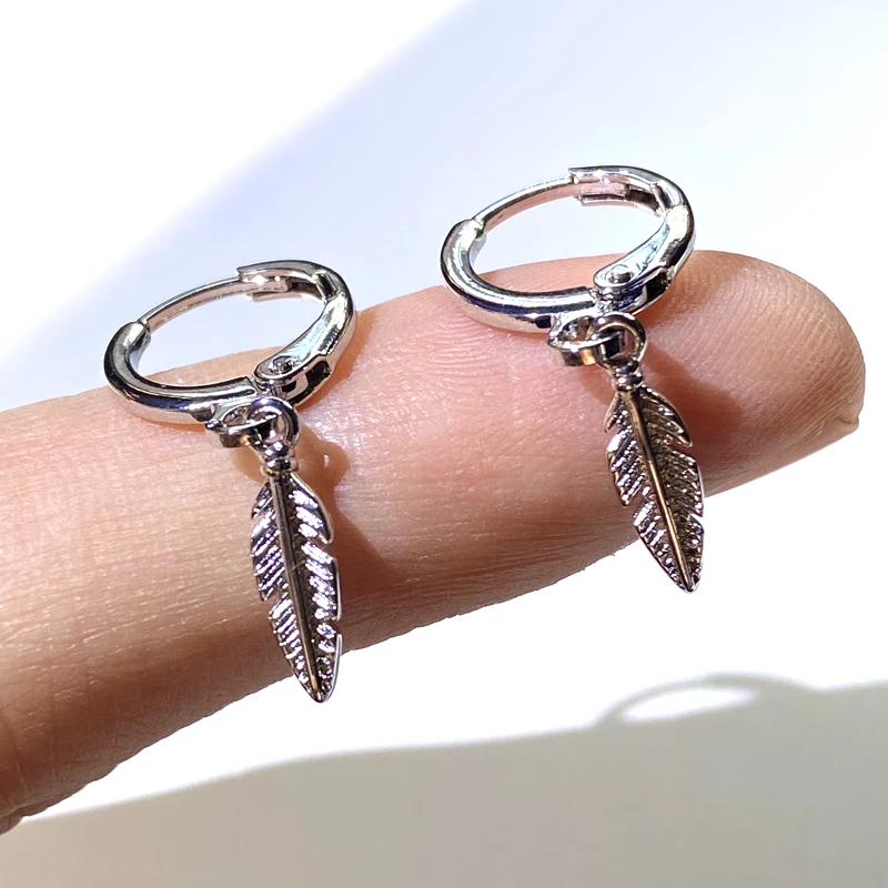 Punk Design Leaf Feather 925 Silver Needle Hoop Earrings for Women Men Jewelry Accessories Stainless Feather Earring Brincos