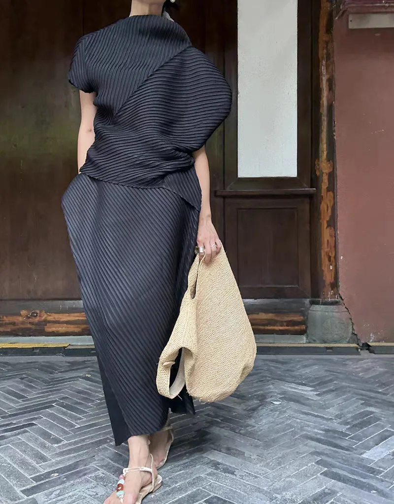 Pleated T-Shirt 2026 Summer New Japane Irregular Cut Pile Collar Top Simple Fashion Lightweight Wrinkle-Free Women Skirt
