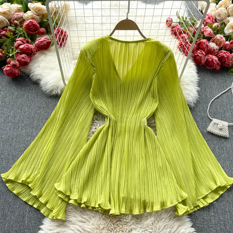 New Spring Autumn Women Sexy V-Neck Flare Sleeve Belt Slim Long Blouse High Quality Miyake Pleated Solid Color Chiffon Shir