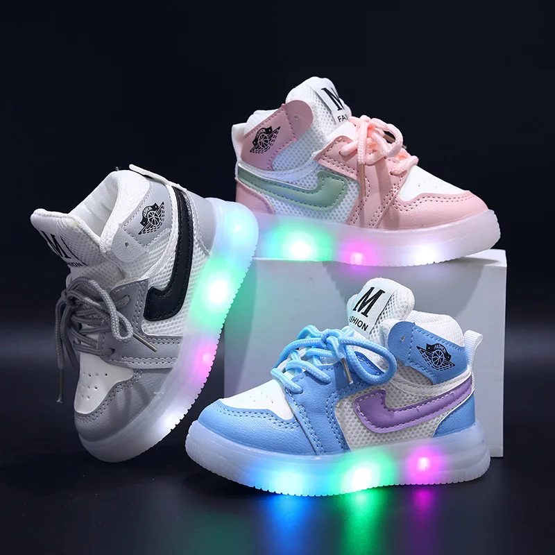 Boys Glowing Light Toddler Sneakers Children\'s Luminous Shoes Little Girls Board Sneakers Girls Shining Light Mesh Casual Shoes