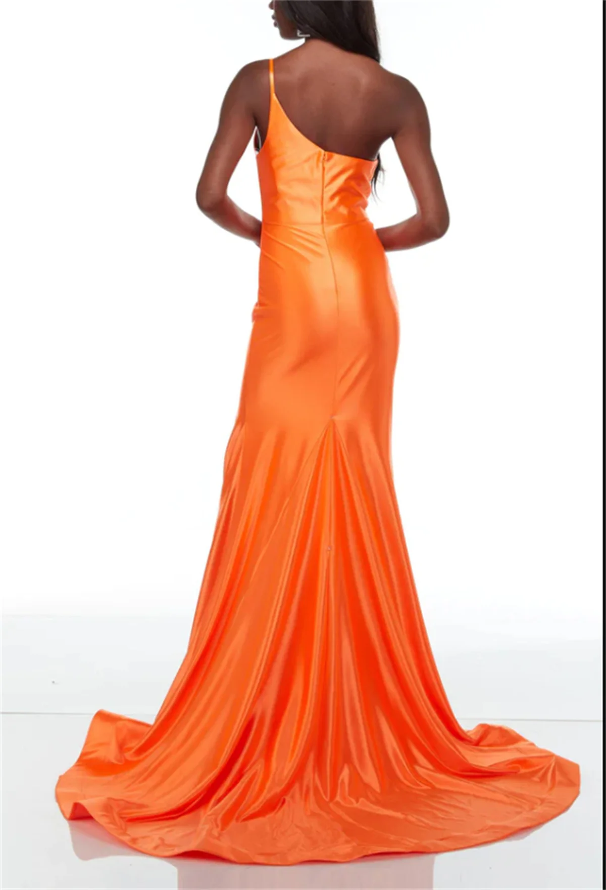 Classic Orange Mermaid Evening Dress Sexy Suspenders Asymmetrical Slit Shiny Dress Special Occasion Party Satin فساتين السهرة