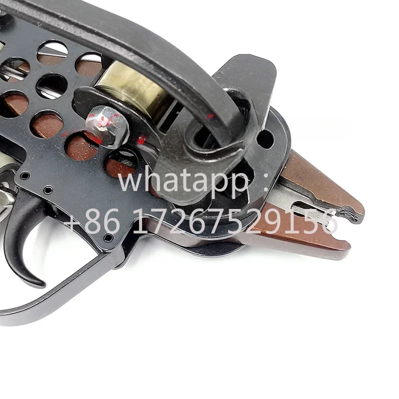 WOODPECKER  C-760A 16 Guage Pneumatic Hog Ring Gun, 3.0mm Closure Diameter Woodpecker Staple Gun