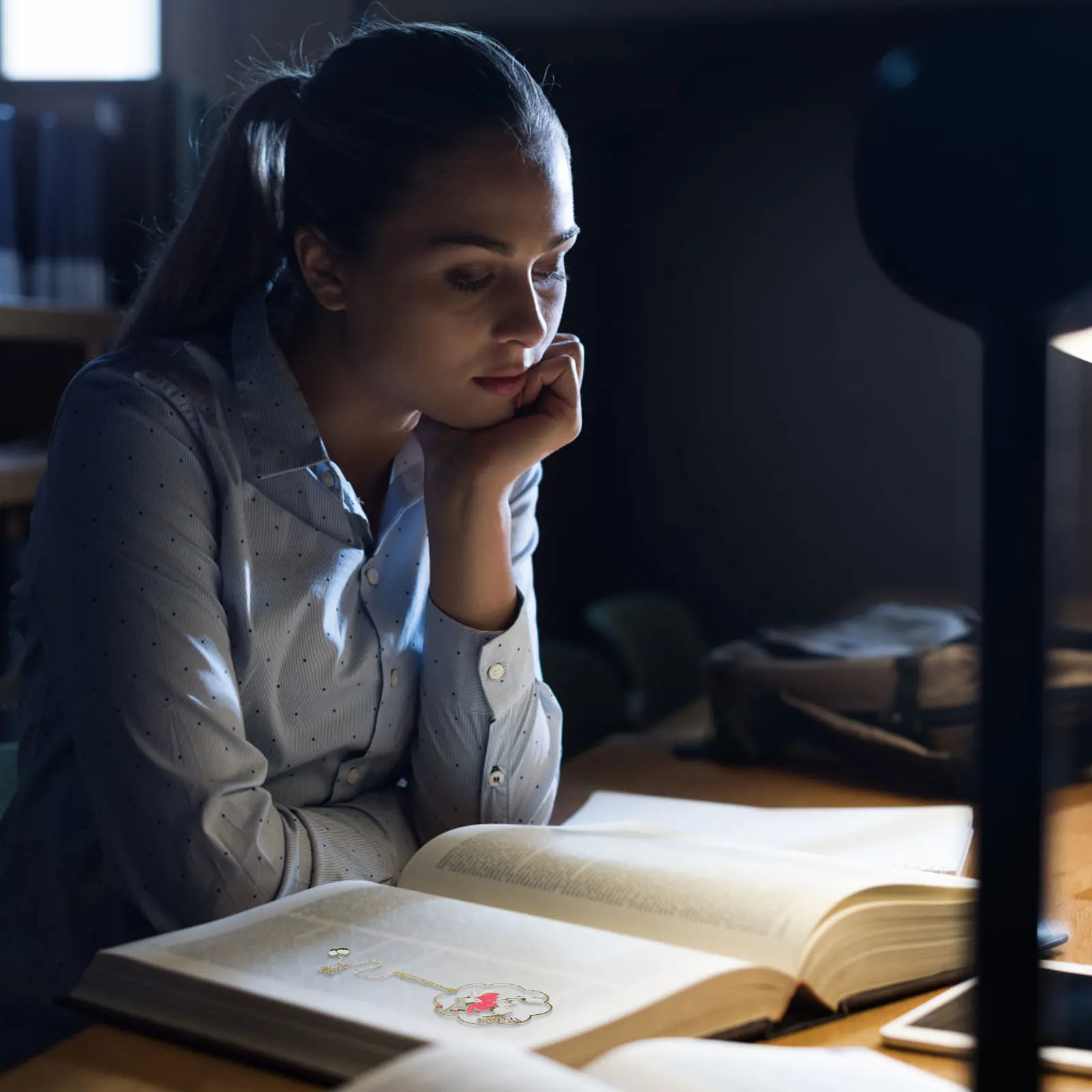 Retro Bookmark for Student Metal Pendant Bookmarks Label Practical Gifts Hanging Miss