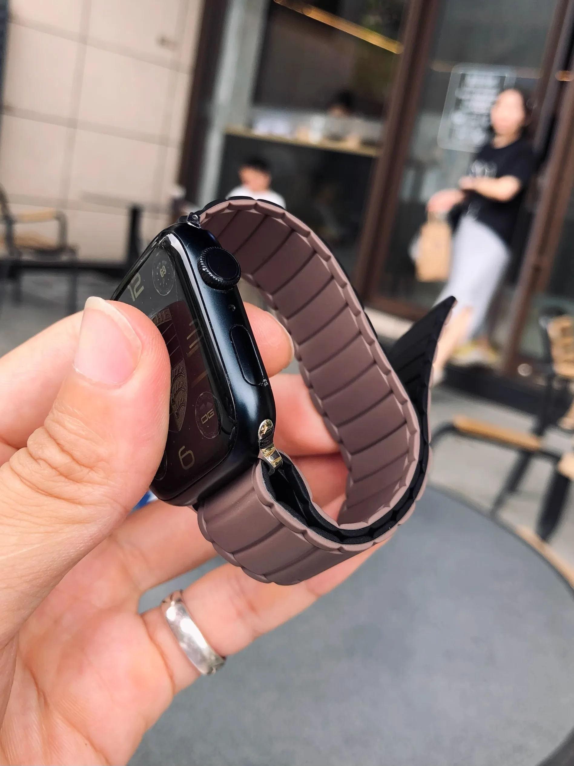 Kakestorm double-sided wear for Apple Watch iwatch strap s987 silica gel magnetic ring matching color