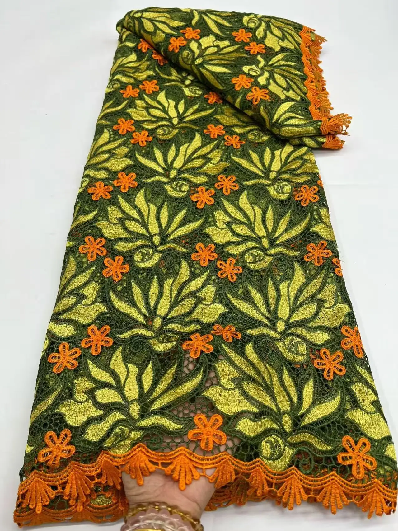 

Nigerian Guipure Cord Lace Fabric for Women's Dress Wedding High Quality Water Soluble African Fabric 5 Yards