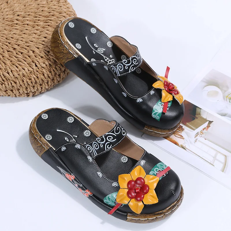 Summer Retro Plum Baotou Slippers Women\'s Fashion Totem Thick Sole Anti Slip Sandals Outdoor Beach Flat Casual Platform Shoes