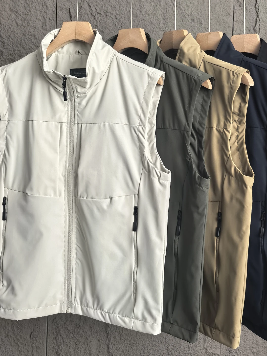 

Тактический ветрозащитный жилет с воротником-стойкой для рыбалки, мужской, новый стиль, для активного отдыха, из мягкой нейлоновой ткани, модный городской стиль