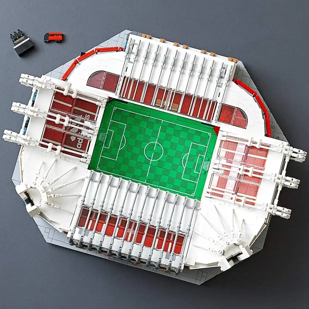 Creator Expert Old Trafford - Manchester United 10272 Building Kit for Adults and Collector Toy(3,898 Pieces)