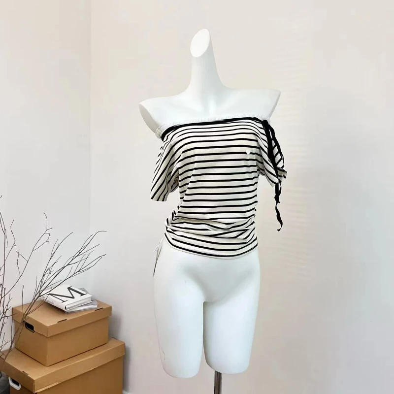 Bomon عادية الحلو الاتجاه الكورية مخطط المرأة تي شيرتات قصيرة الاكمام الصيف الدانتيل حافة القوس الشارع موضة واحدة الكتف Ins #3