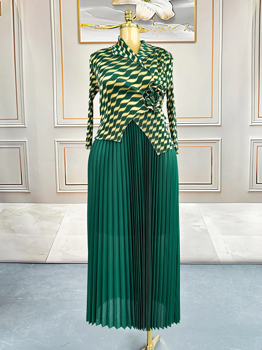 Miyake จีบกระโปรงชุดผู้หญิง 2025 ใหม่ Gold-Plated Lapel 2 ชิ้นชุดแฟชั่นหลวมขนาดใหญ่พับกระโปรง