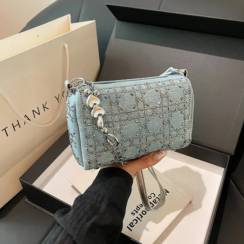 

2025 Chic Square Bag, Textured Shoulder Purse for Women, Versatile Crossbody Tote, Minimalist Day to Night Bag, Luxe Sling Bag