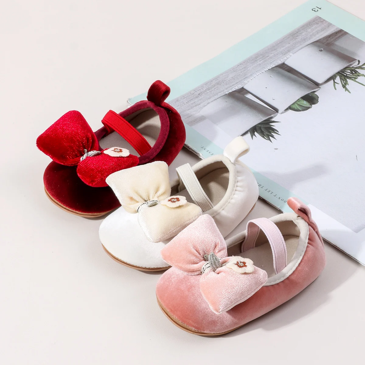2026 Spring And Autumn Baby Girl's First Walking Toddler Shoes For 0-18 Months High Quality Infant Princess Shoes Three Colors