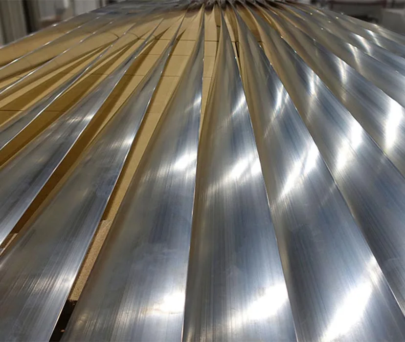 التخصيص ملف بنتوء من الألومنيوم الملتوي عالي الجودة لمصنع جدار الستارة Acp ملف ألومنيوم للحائط الستاري