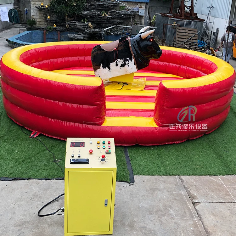 Commercial Manufacturer Supply Playground Inflatable Crazy Bullfighting Machine  Amusement Park Thrill Rides Mechanical Cow Ride