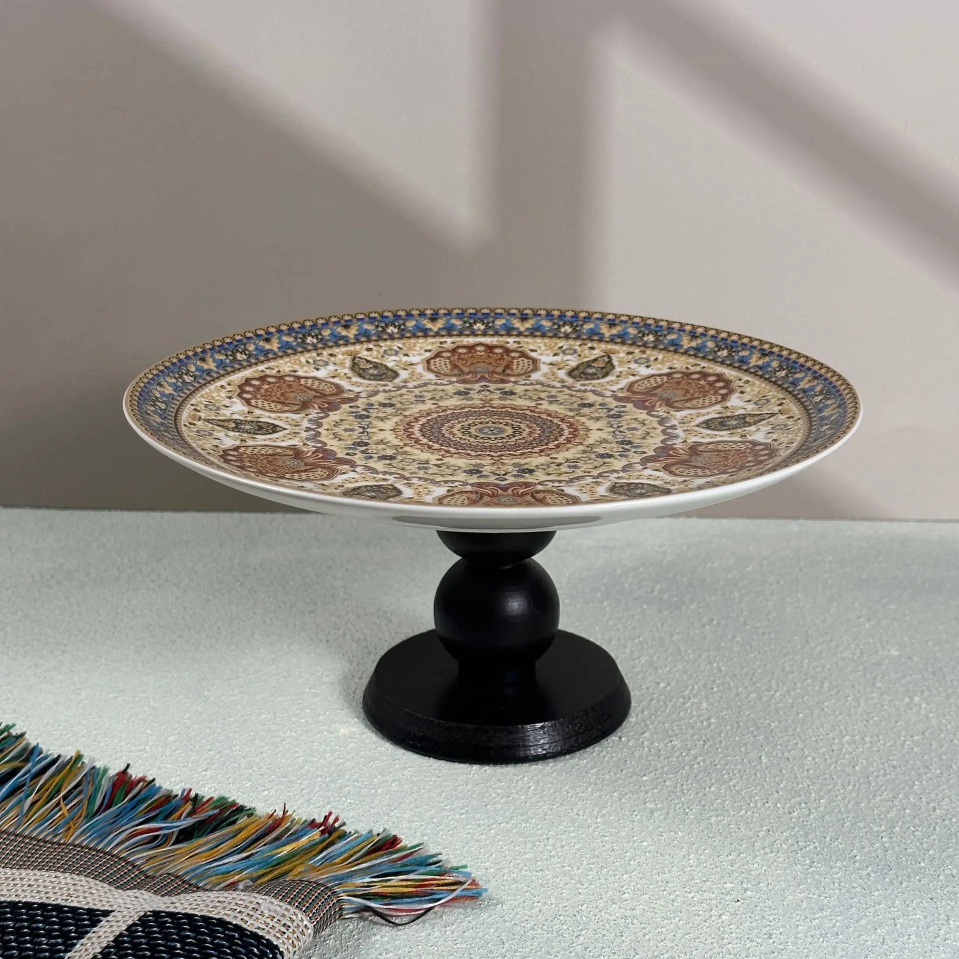 

HYS fruit ceramic tray high foot tray household tea table snacks Nordic retro high-end ceramics