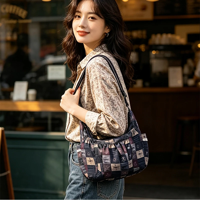 Sonnen-Mond-Stern-Print Patchwork Canvas Schultertasche, Vintage Handtasche mit Reißverschluss, Damen Pendler-Arbeitstasche Retro Leichte Tragetasche – Detail 7