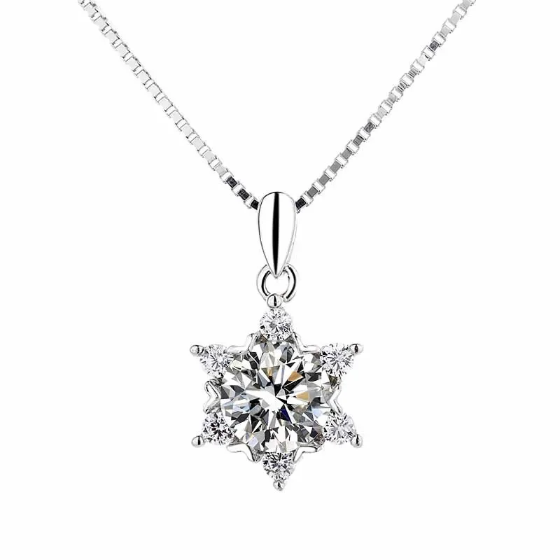 Ciondolo stella a sei punte Collana con ciondolo Moissanite in argento sterling 925 da 1 ct D per le donne Gioielli per feste di nozze scintillanti