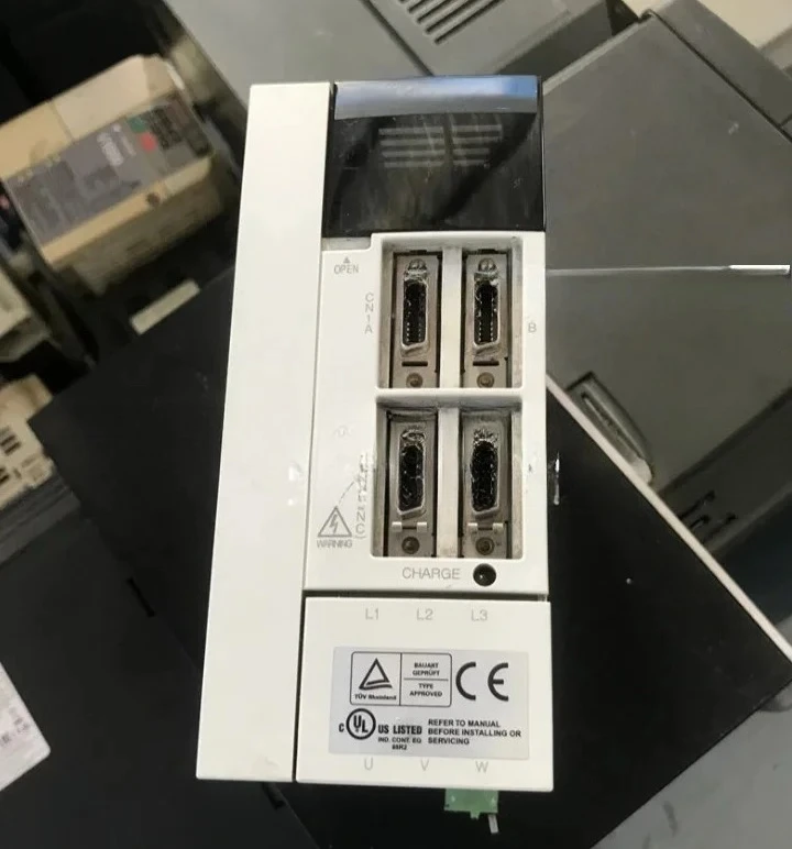 Servo Driver MR-J2S…