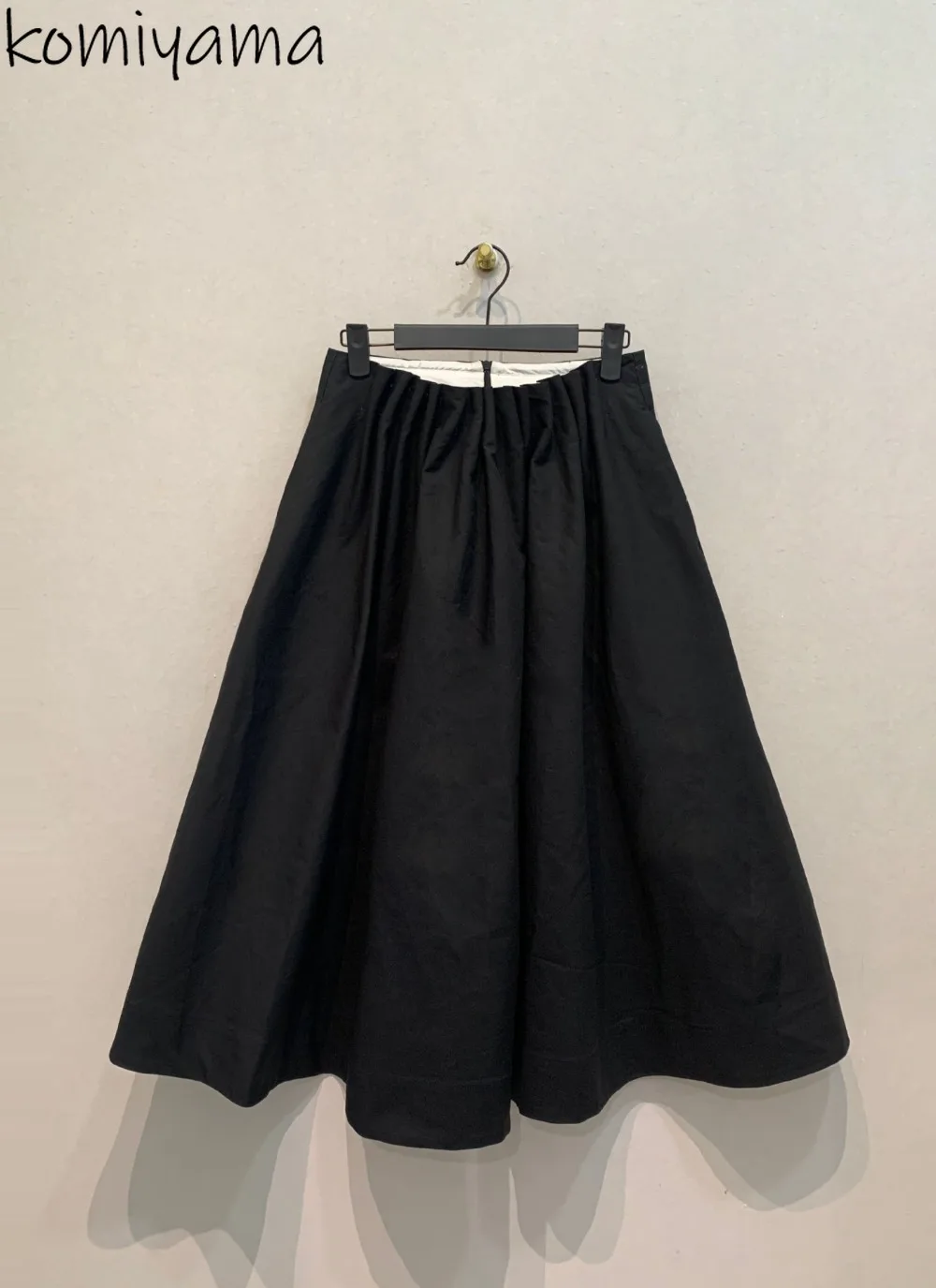 

Japan Casual Zip Skirts High Waist Big Swing Skirt Faldas New Fashion Trendy Roupas 2025 Elegant Double Pockets Woman Clothes
