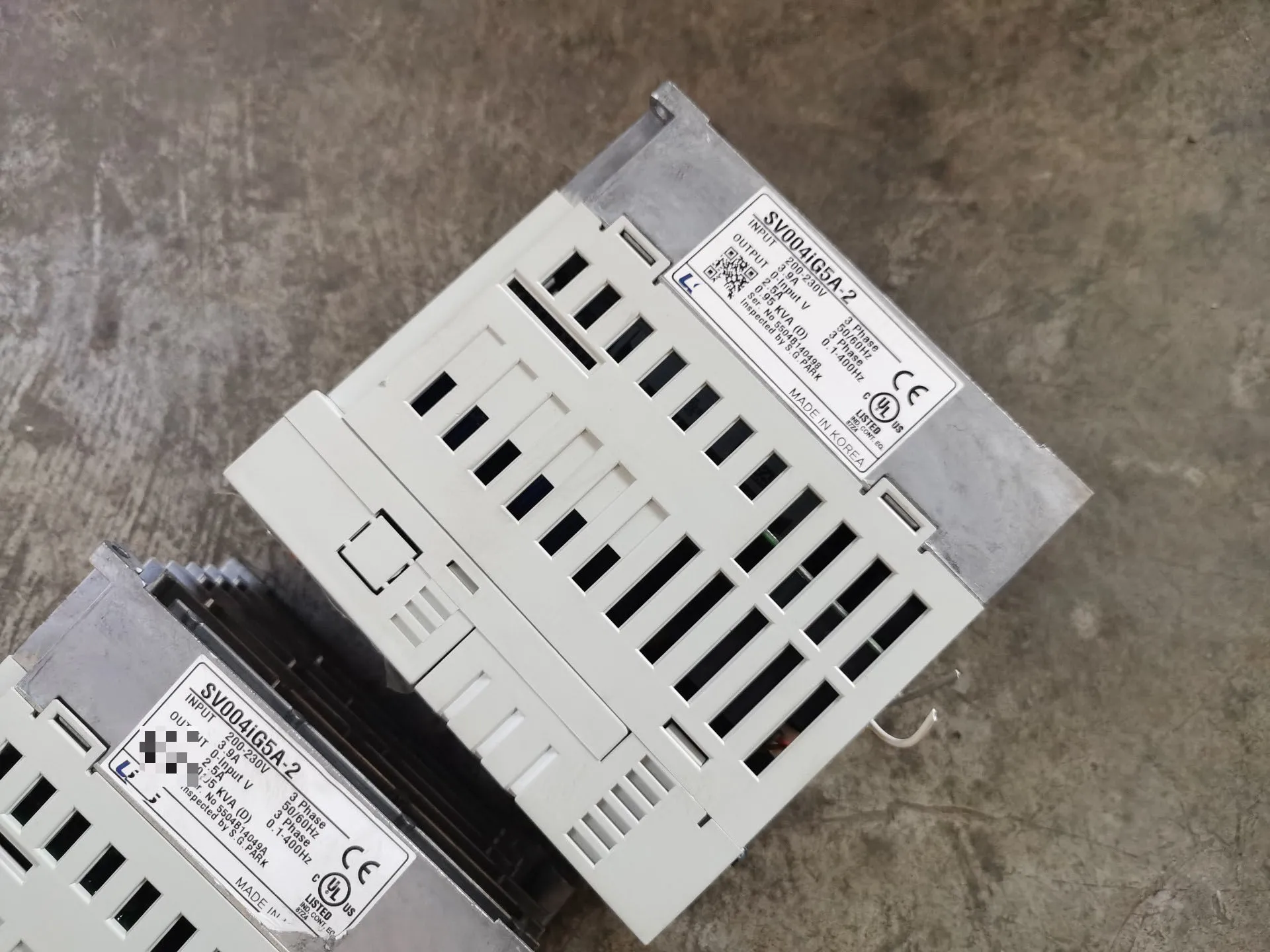 SV004iG5A-2 وحدة تحكم العاكس 0.4KW 220V ل LS SV004iG5A-2