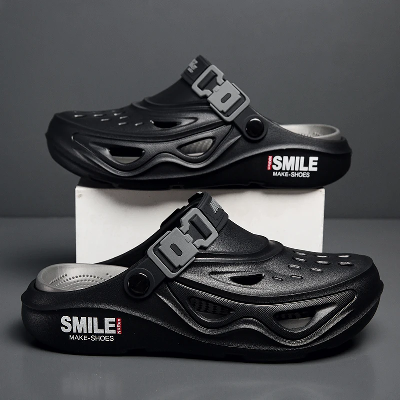 

Spring Summer New Men's Outdoor Sandals Clogs Beach Comfortable Slippers Slides Men Casual Water Garden Shoes Male Beach Sandals