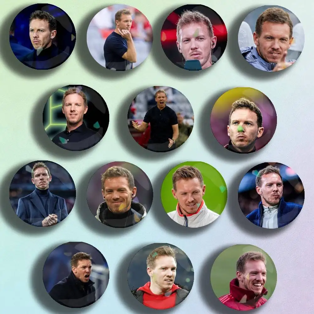 

E-Young Coach J-Julian Nagelsmann Laser Badge Creative Pins Brooch for Bag Clothes Hat Decor Gifts Fans Collect